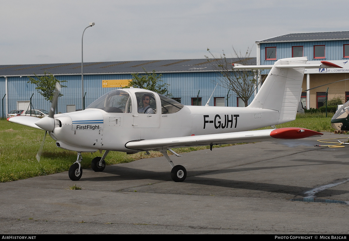 Aircraft Photo of F-GJHT | Piper PA-38-112 Tomahawk | FirstFlight - École de pilotage | AirHistory.net #573309