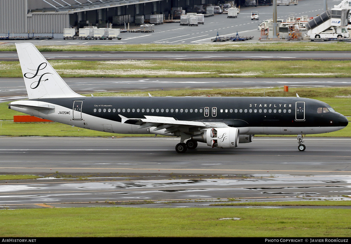 Aircraft Photo of JA05MC | Airbus A320-214 | StarFlyer | AirHistory.net #573381