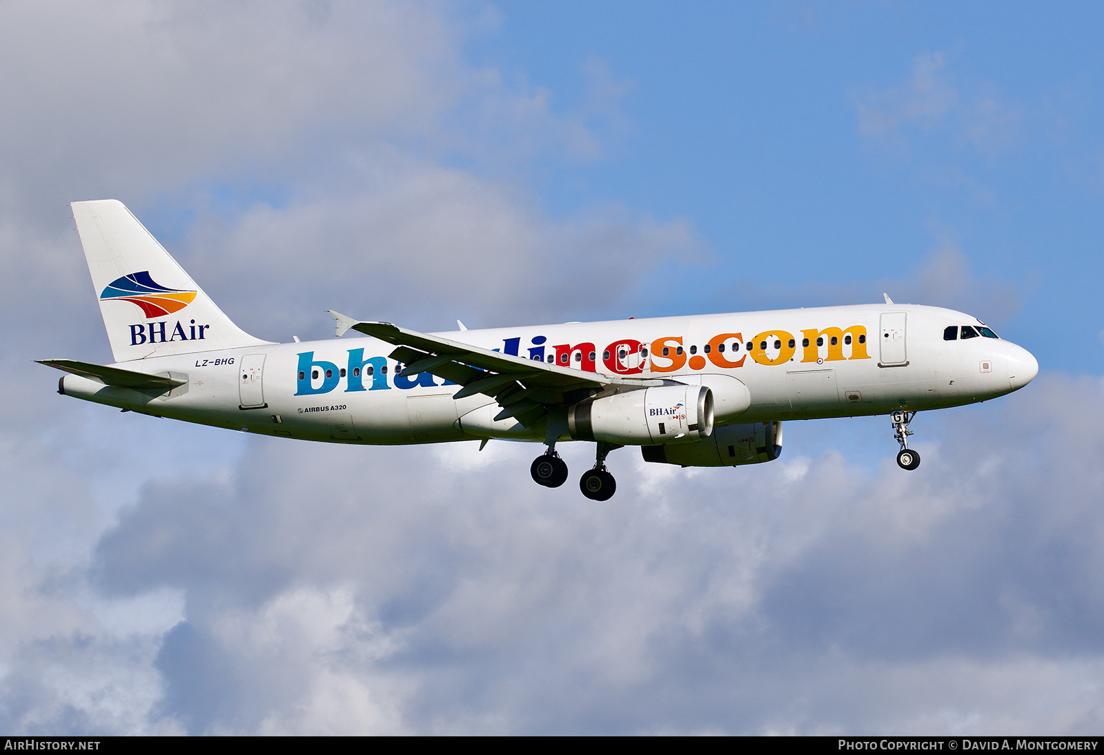 Aircraft Photo of LZ-BHG | Airbus A320-232 | Balkan Holidays Air - BH Air | AirHistory.net #573434