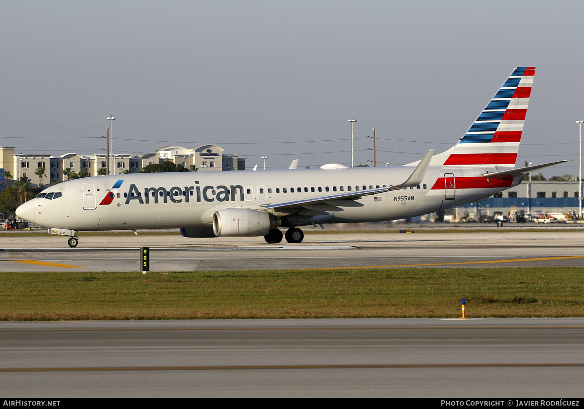 Aircraft Photo of N955AN | Boeing 737-823 | American Airlines | AirHistory.net #573532