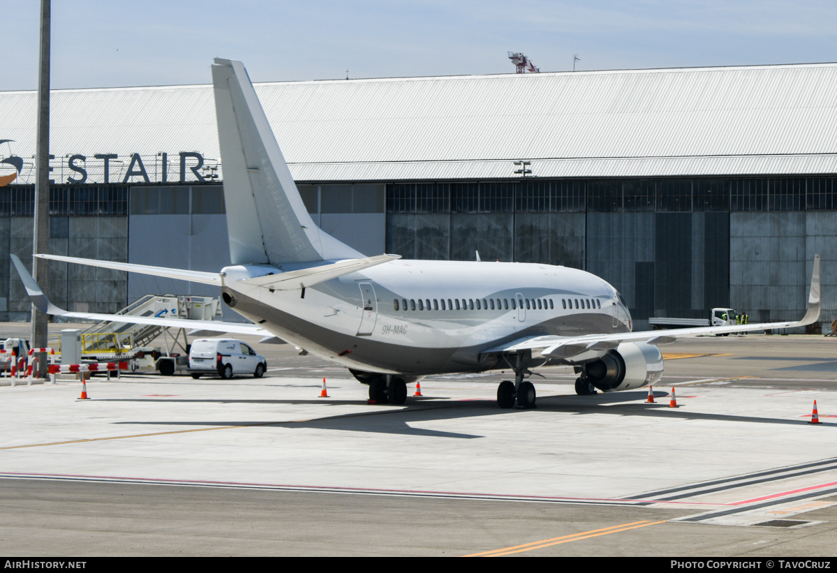 Aircraft Photo of 9H-MAC | Boeing 737-548 | AirHistory.net #573534