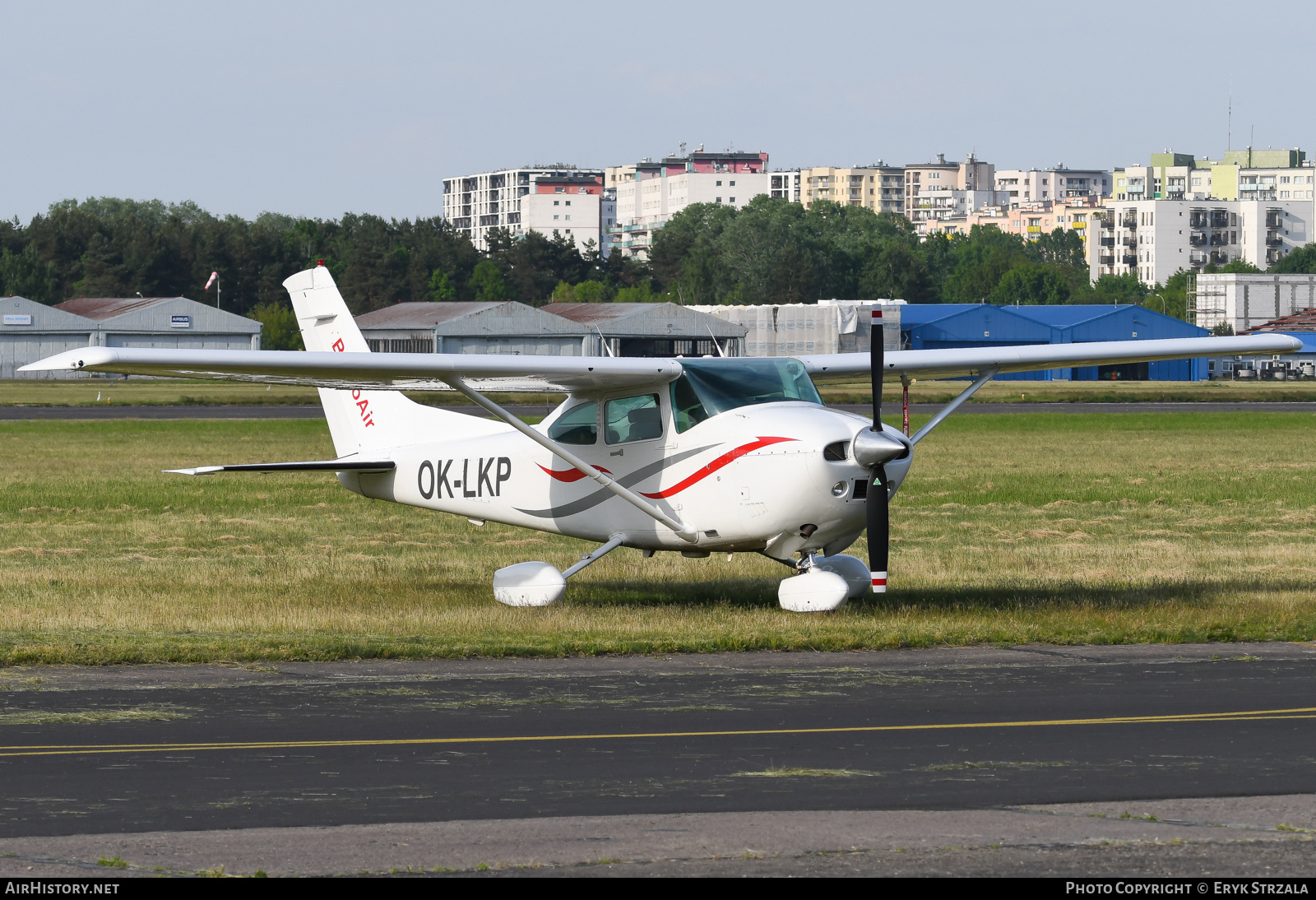 Aircraft Photo of OK-LKP | Cessna 182R Skylane | BemoAir Letecká škola | AirHistory.net #573654
