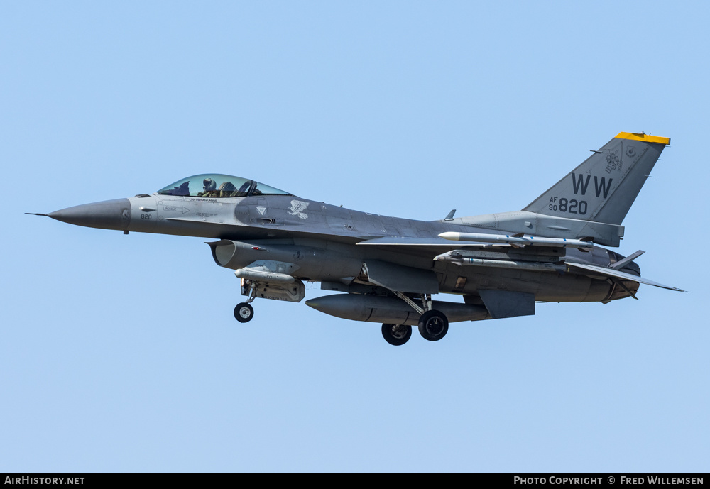 Aircraft Photo of 90-0820 / AF90-820 | Lockheed F-16CM Fighting Falcon | USA - Air Force | AirHistory.net #573755