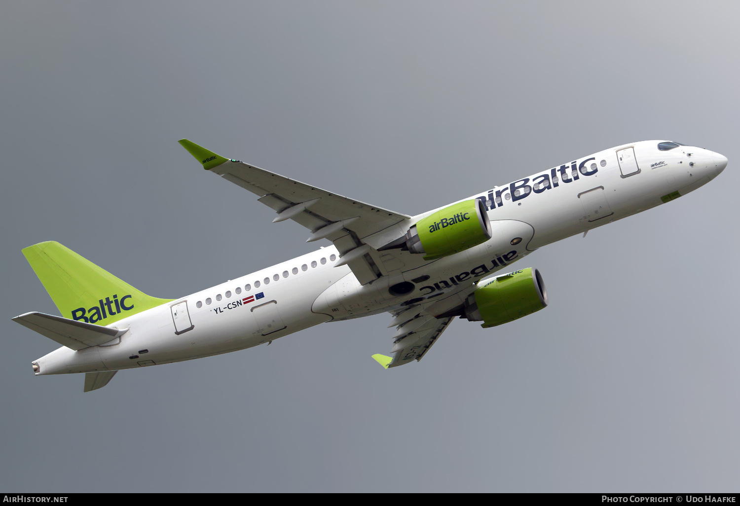 Aircraft Photo of YL-CSN | Airbus A220-371 (BD-500-1A11) | AirBaltic | AirHistory.net #573780