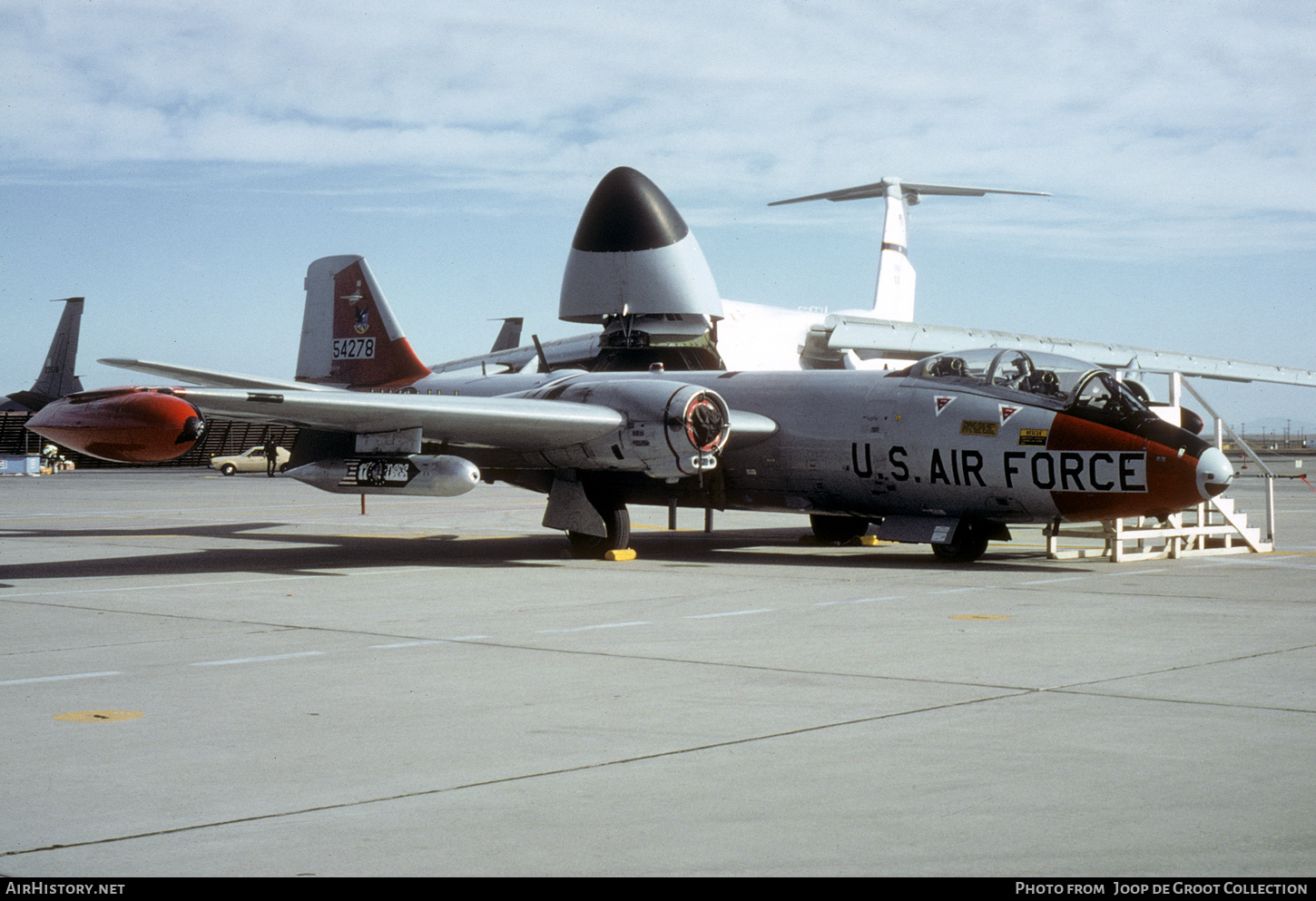 Aircraft Photo of 55-4278 / 54278 | Martin EB-57E Canberra | USA - Air Force | AirHistory.net #573793