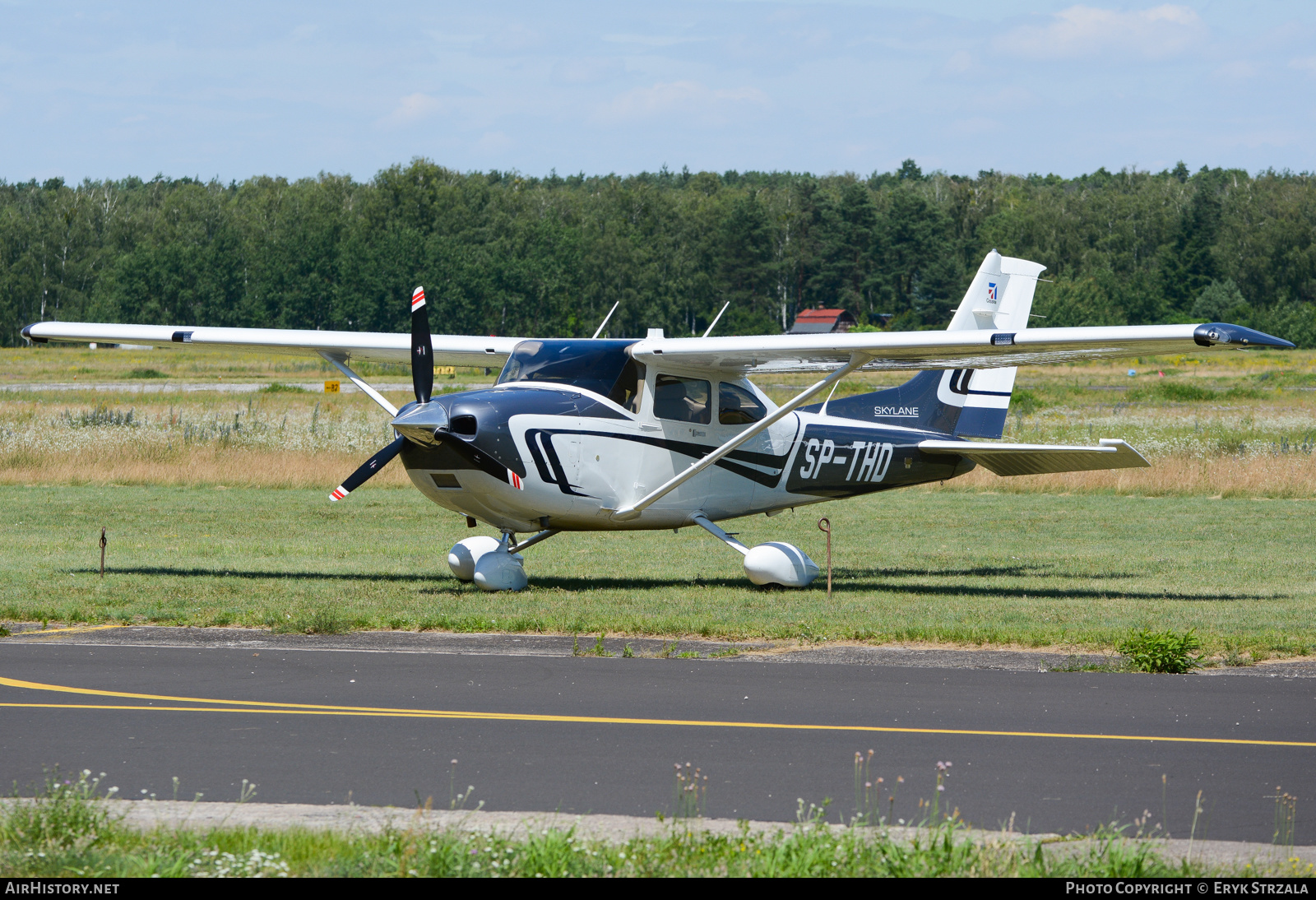 Aircraft Photo of SP-THD | Cessna 182T Skylane | AirHistory.net #573837