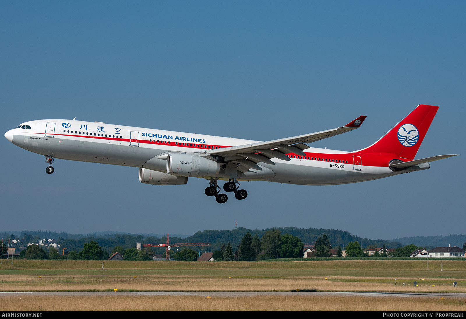 Aircraft Photo of B-5960 | Airbus A330-343 | Sichuan Airlines | AirHistory.net #573887