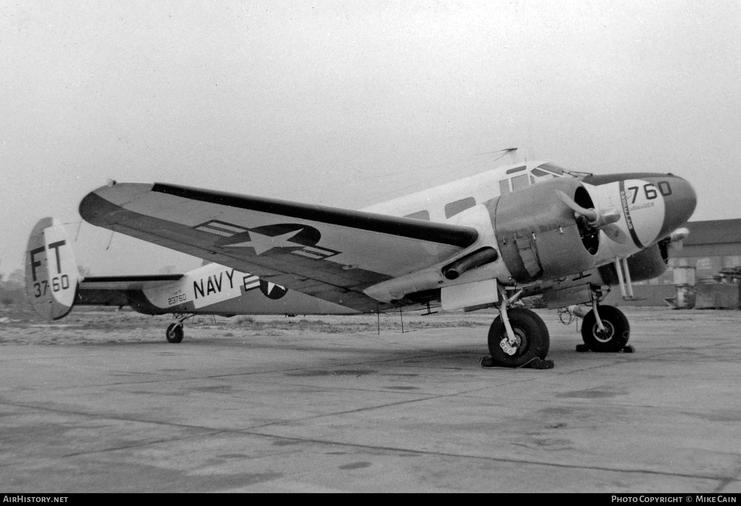 Aircraft Photo of 23760 | Beech SNB-5 Navigator | USA - Navy | AirHistory.net #573984