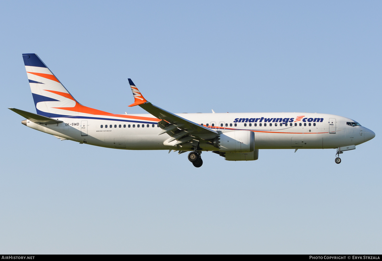 Aircraft Photo of OK-SWD | Boeing 737-8 Max 8 | Smartwings | AirHistory.net #574032