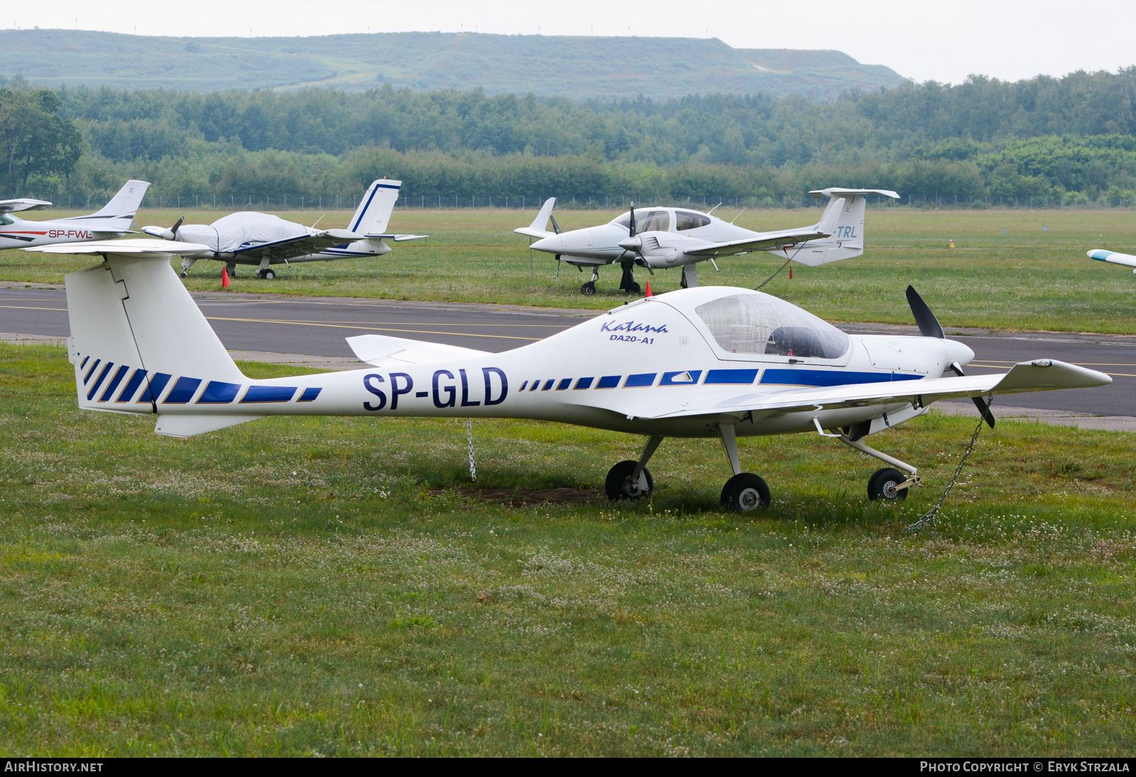 Aircraft Photo of SP-GLD | Diamond DA20A-1 Katana | AirHistory.net #574061