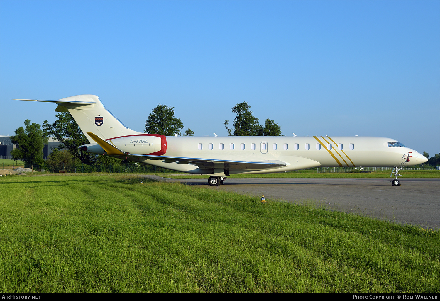 Aircraft Photo of C-FMHL | Bombardier Global 7500 (BD-700-2A12) | Mark Anthony Group | AirHistory.net #574214