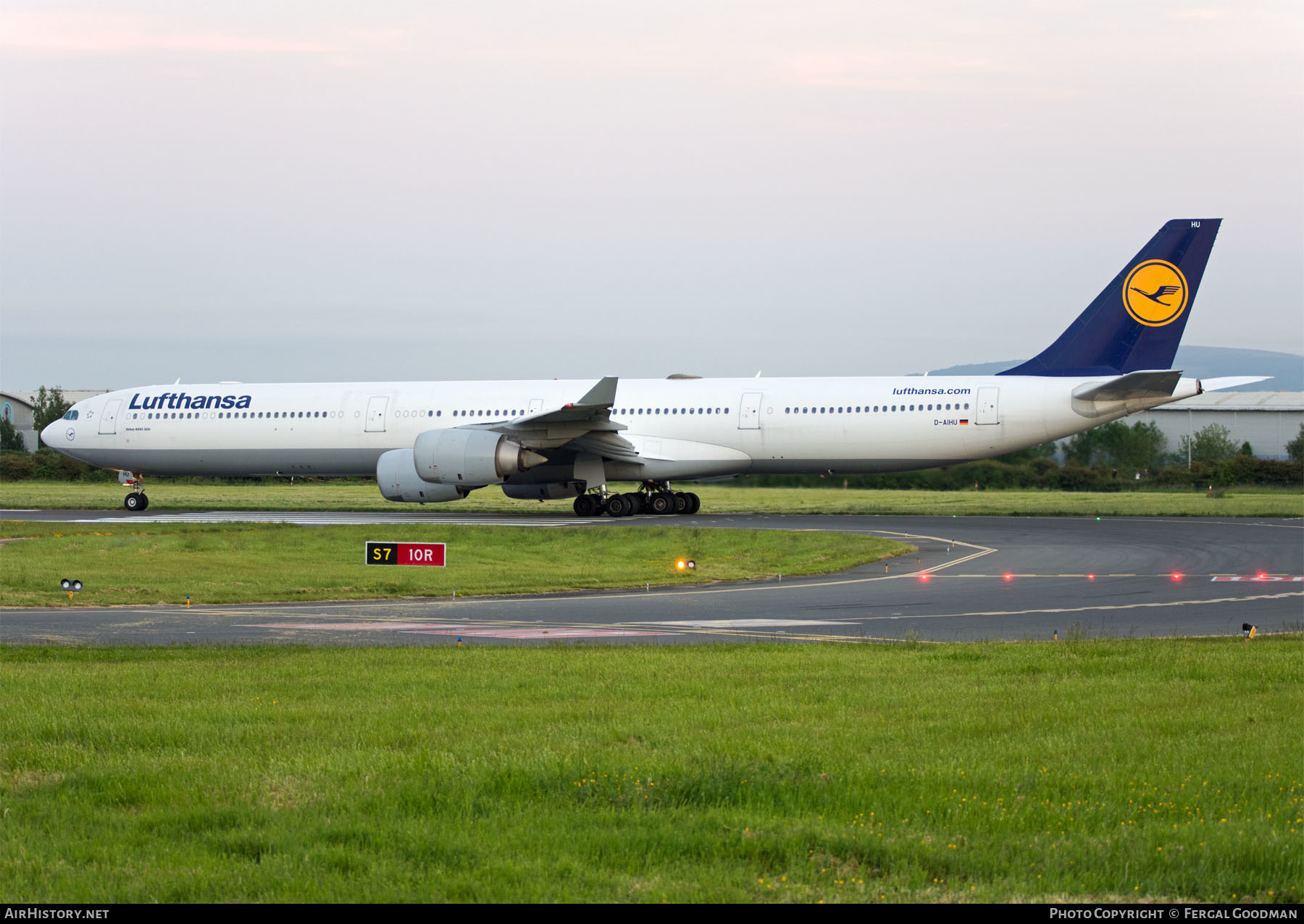 Aircraft Photo of D-AIHU | Airbus A340-642 | Lufthansa | AirHistory.net #574274