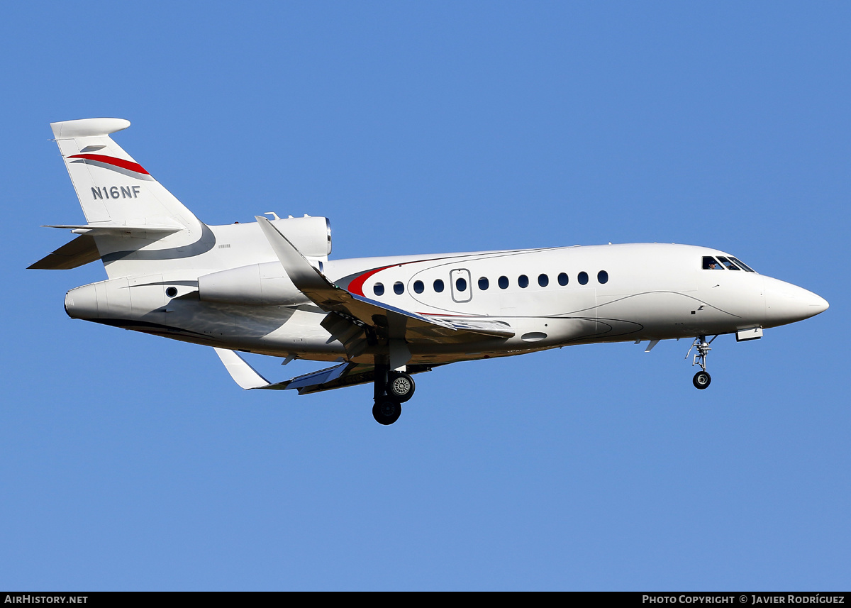 Aircraft Photo of N16NF | Dassault Falcon 900LX | AirHistory.net #574316