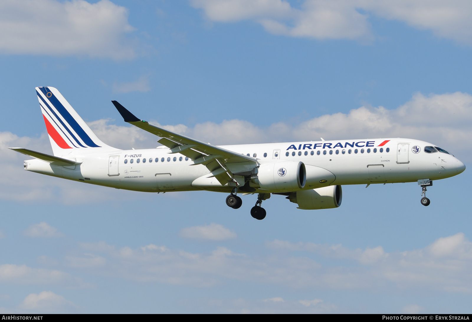 Aircraft Photo of F-HZUS | Airbus A220-371 (BD-500-1A11) | Air France | AirHistory.net #574497