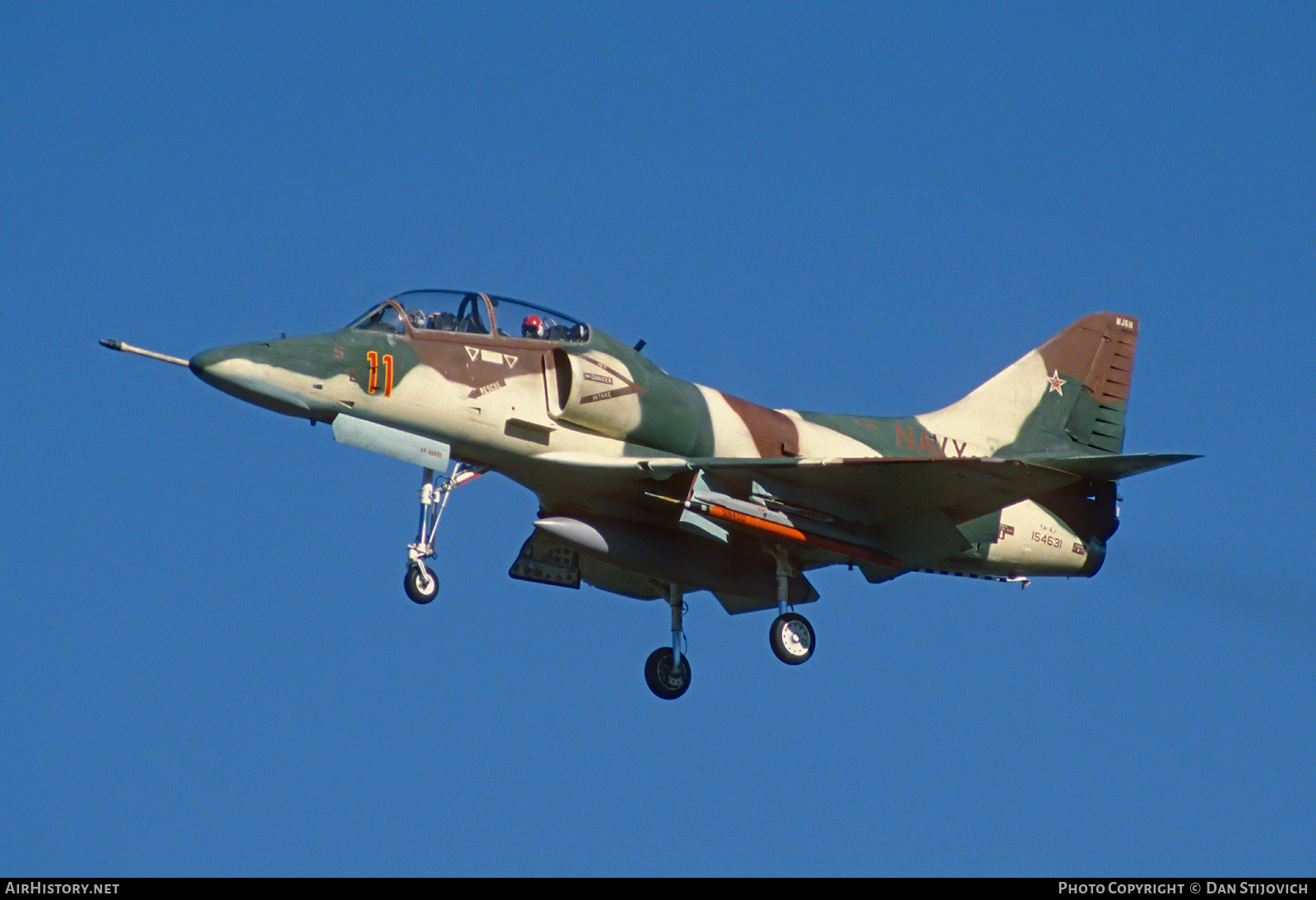 Aircraft Photo of 154631 | Douglas TA-4J Skyhawk | USA - Navy | AirHistory.net #574535