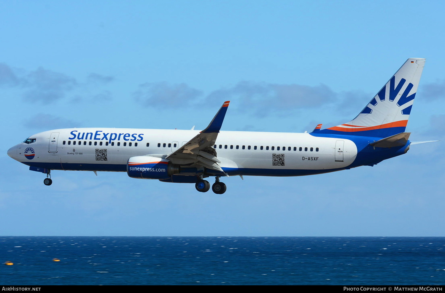 Aircraft Photo of D-ASXF | Boeing 737-8AS | SunExpress | AirHistory.net #574602