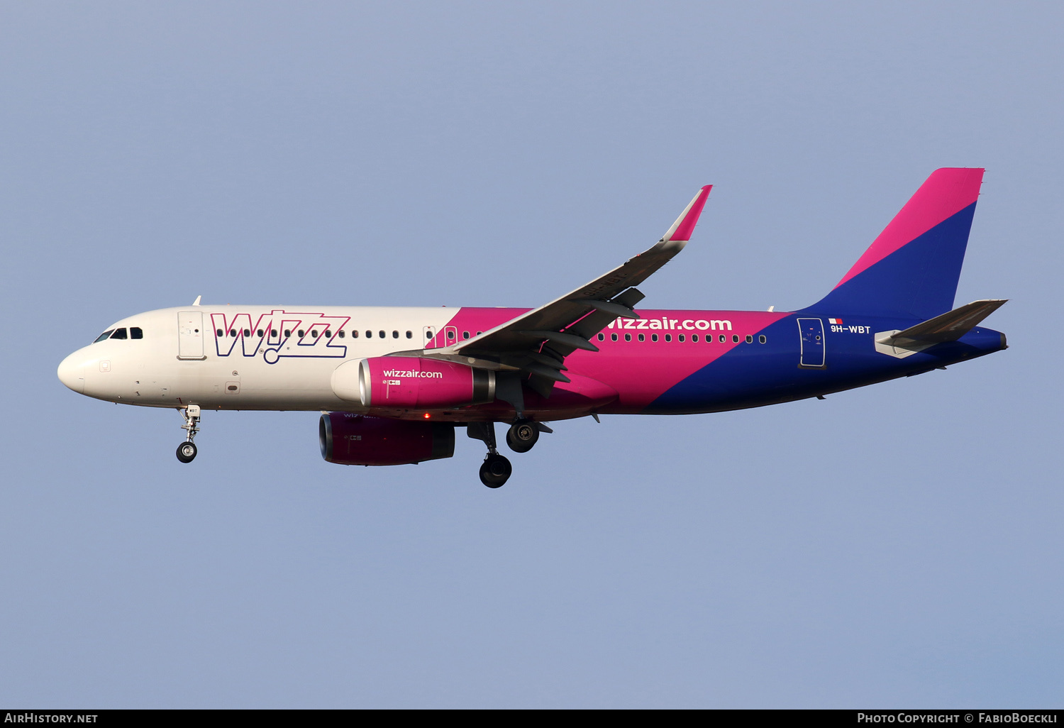 Aircraft Photo of 9H-WBT | Airbus A320-232 | Wizz Air | AirHistory.net #574731