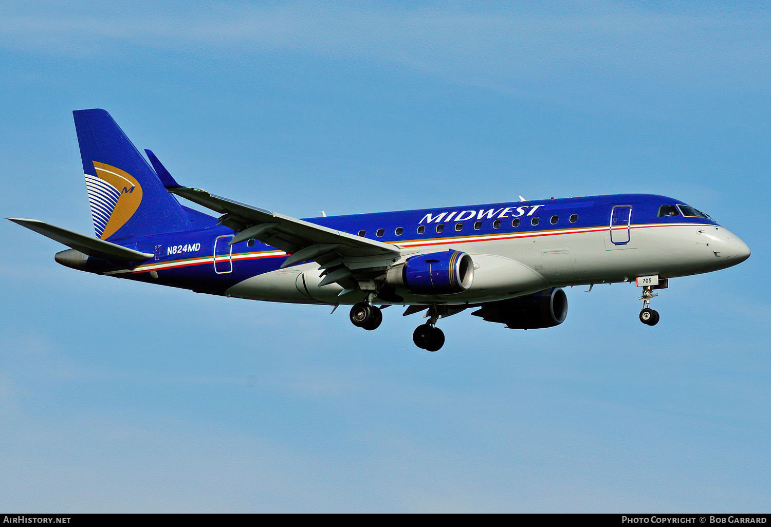 Aircraft Photo of N824MD | Embraer 170SU (ERJ-170-100SU) | Midwest Airlines | AirHistory.net #574792