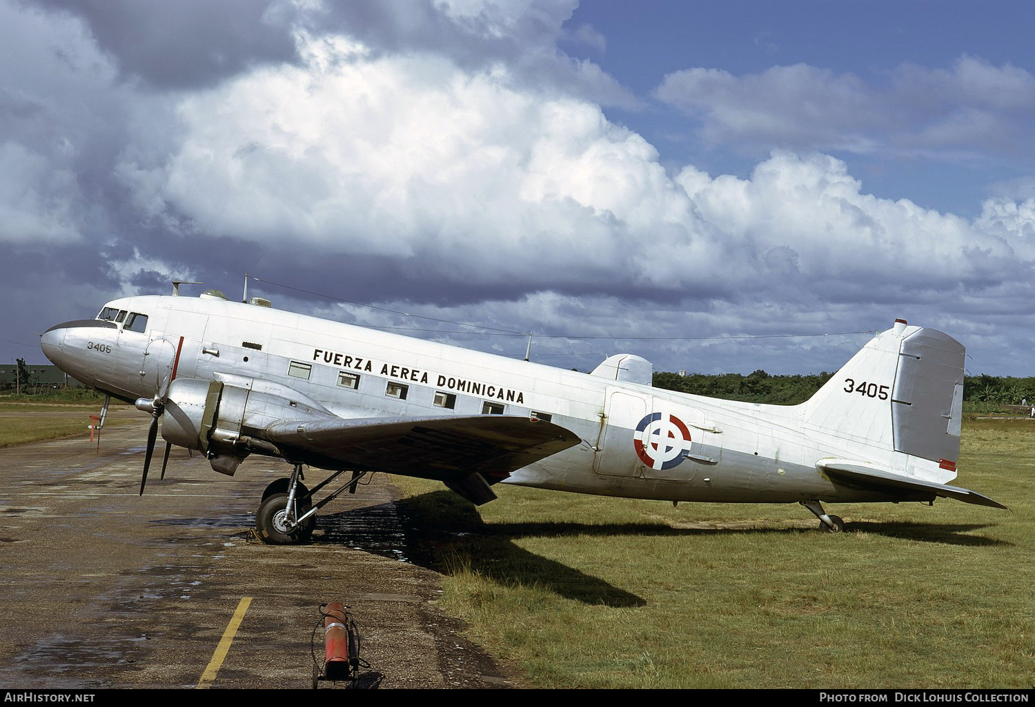 Aircraft Photo of 3405 | Douglas C-47D Skytrain | Dominican Republic - Air Force | AirHistory.net #574806