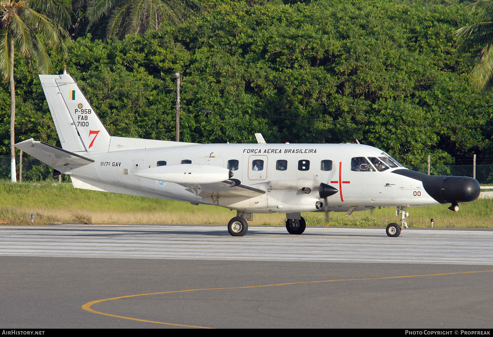 Aircraft Photo of 7100 | Embraer P-95 Bandeirulha | Brazil - Air Force | AirHistory.net #574838