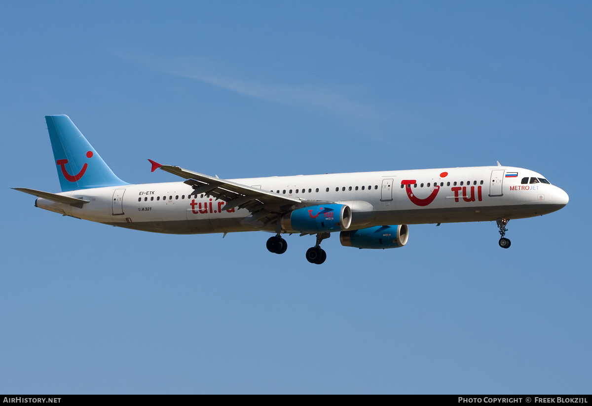 Aircraft Photo of EI-ETK | Airbus A321-231 | TUI | AirHistory.net #574880