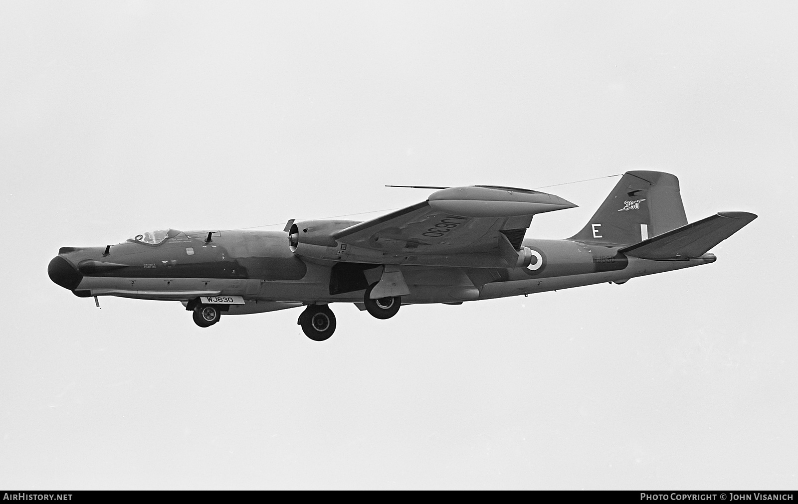 Aircraft Photo of WJ630 | English Electric Canberra T17 | UK - Air Force | AirHistory.net #574936