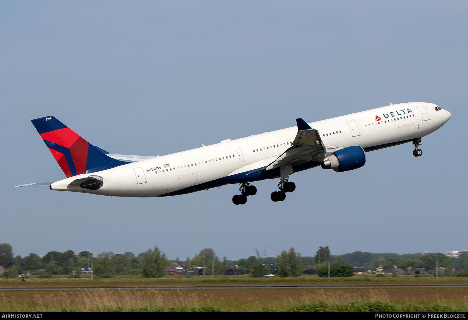 Aircraft Photo of N818NW | Airbus A330-323E | Delta Air Lines | AirHistory.net #574955