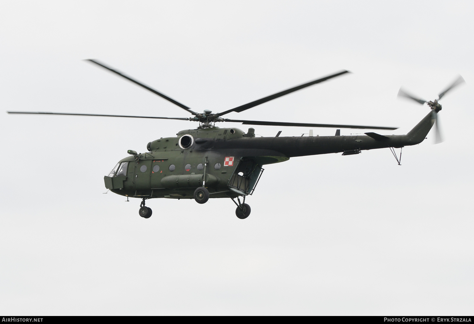 Aircraft Photo of 6105 | Mil Mi-17 MTV-1 Hip | Poland - Army | AirHistory.net #574962