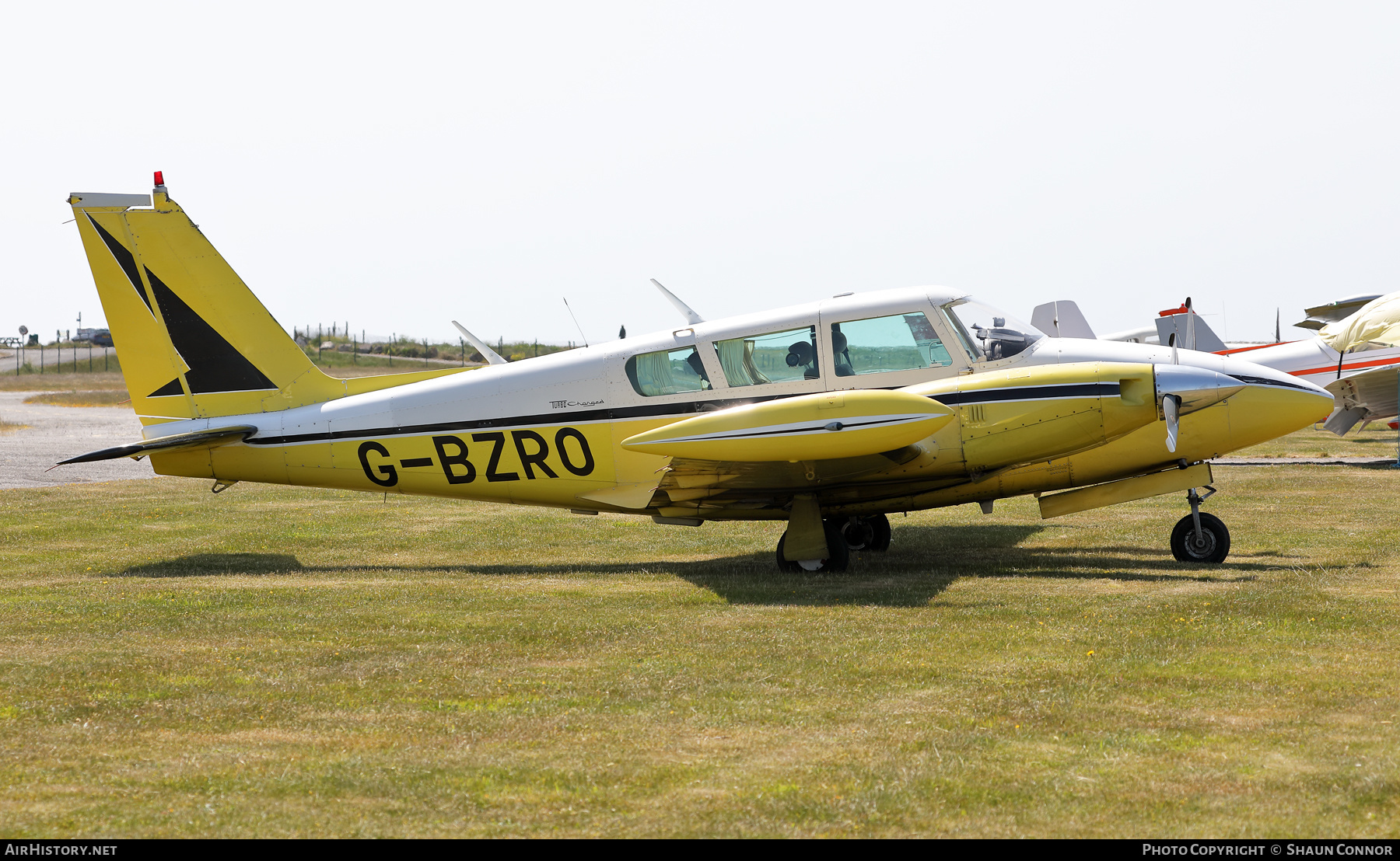 Aircraft Photo of G-BZRO | Piper PA-30-160 Turbo Twin Comanche | AirHistory.net #574982