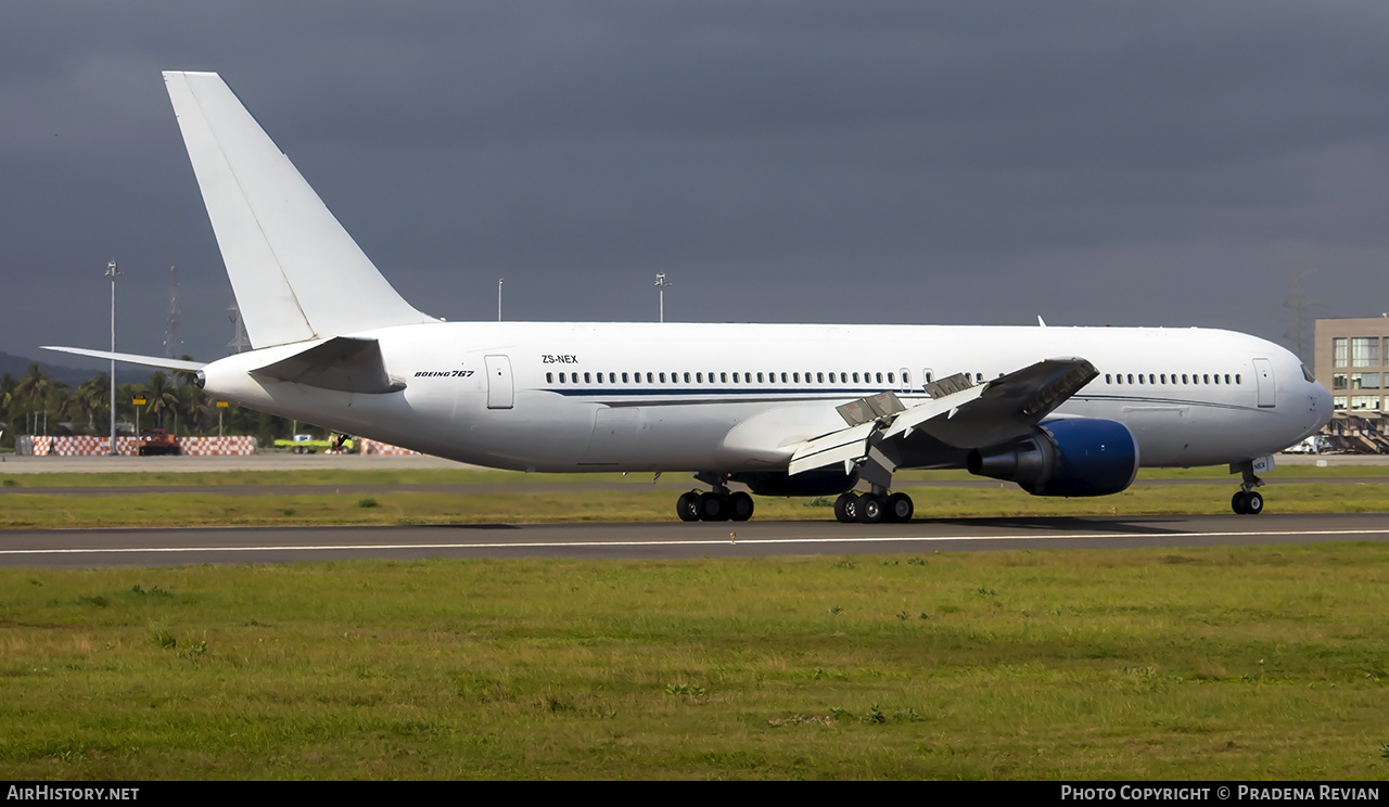 Aircraft Photo of ZS-NEX | Boeing 767-35D/ER | AirHistory.net #575041