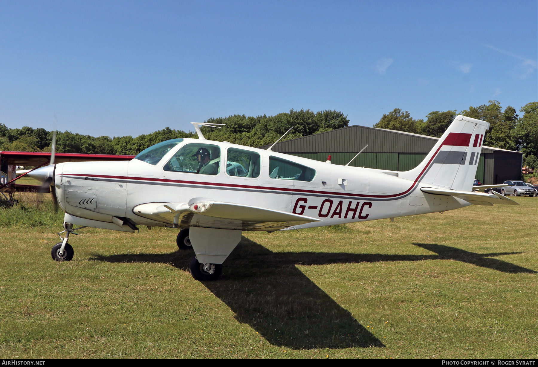 Aircraft Photo of G-OAHC | Beech F33C Bonanza | AirHistory.net #575060