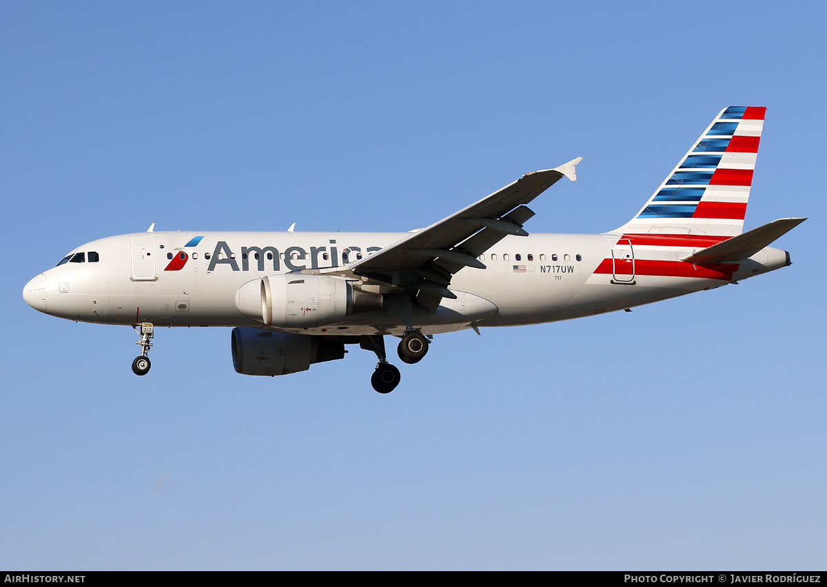 Aircraft Photo of N717UW | Airbus A319-112 | American Airlines | AirHistory.net #575067