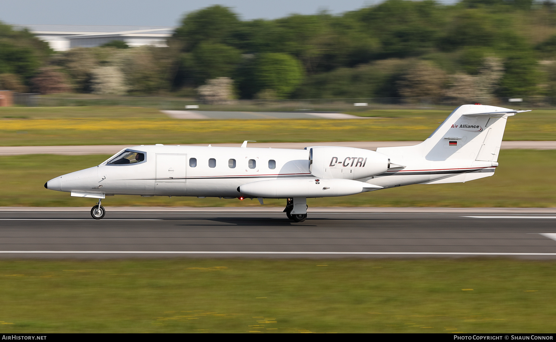 Aircraft Photo of D-CTRI | Gates Learjet 35A | Air Alliance | AirHistory.net #575079