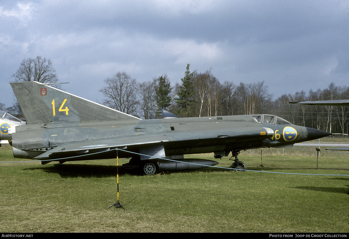 Aircraft Photo of 35051 | Saab J35A Draken | Sweden - Air Force | AirHistory.net #575126