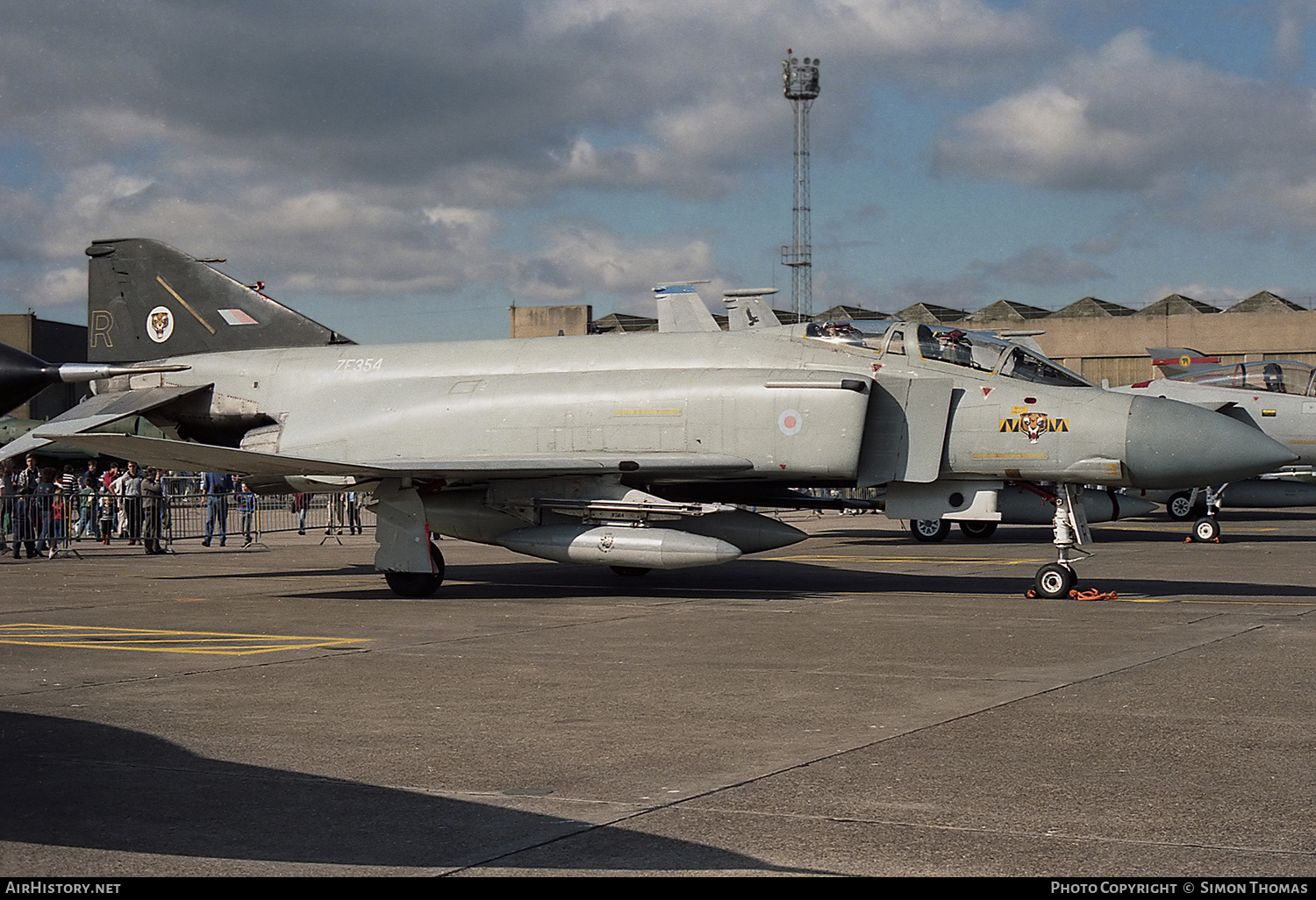 Aircraft Photo of ZE354 | McDonnell Douglas F-4J(UK) Phantom | UK - Air Force | AirHistory.net #575137