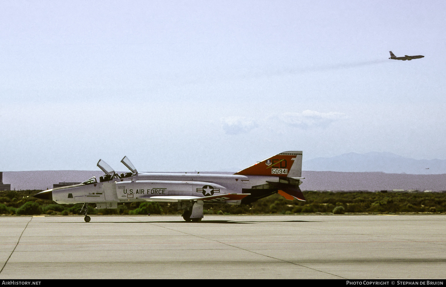 Aircraft Photo of 65-0941 / 50941 | McDonnell Douglas NRF-4C Phantom II | USA - Air Force | AirHistory.net #575139