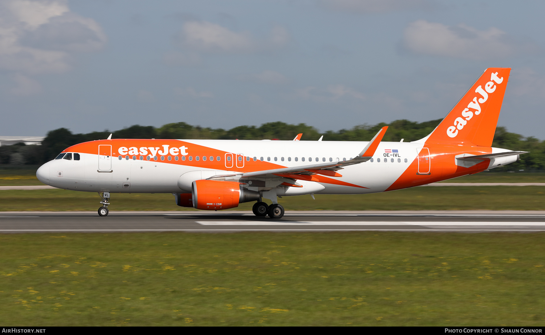 Aircraft Photo of OE-IVL | Airbus A320-214 | EasyJet | AirHistory.net #575150