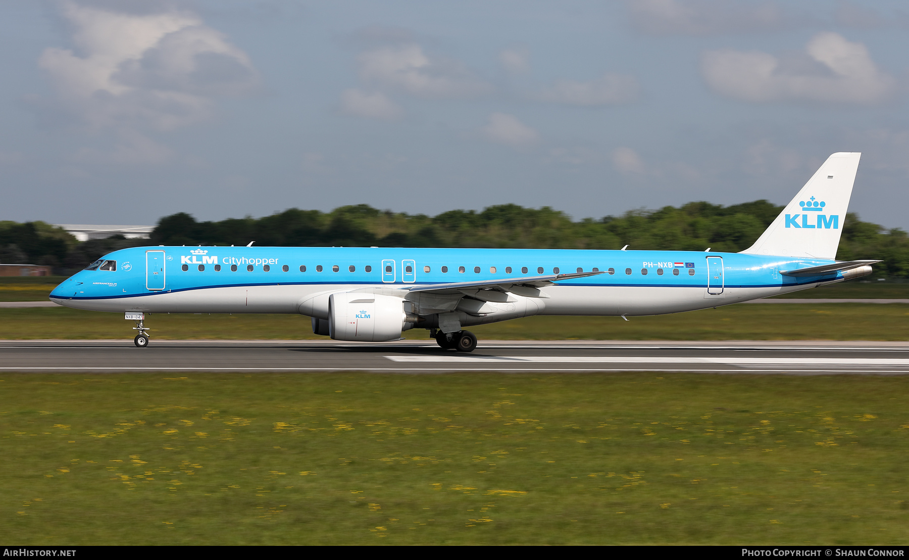Aircraft Photo of PH-NXB | Embraer 195-E2 (ERJ-190-400) | KLM Cityhopper | AirHistory.net #575163