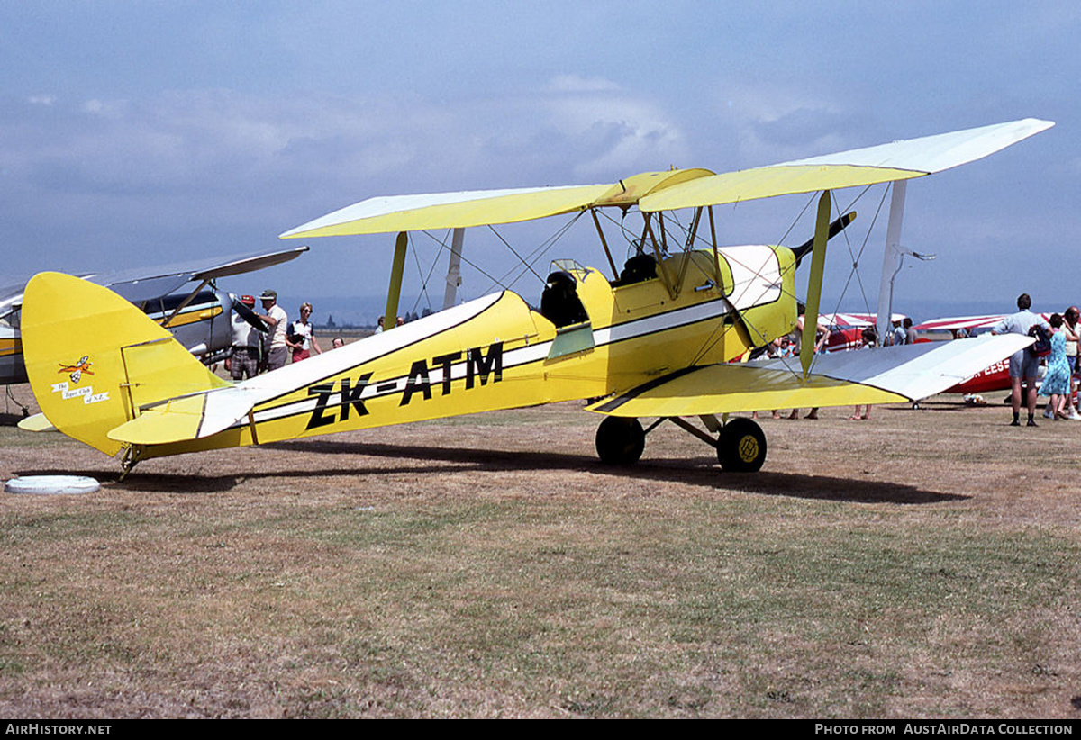 Aircraft Photo of ZK-ATM | De Havilland D.H. 82A Tiger Moth | AirHistory.net #575164