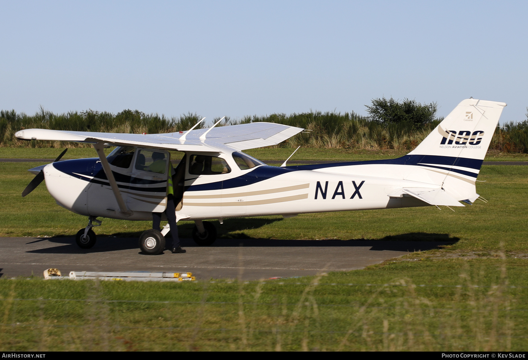 Aircraft Photo of ZK-NAX | Cessna 172S Skyhawk SP | Nelson Aviation College | AirHistory.net #575246