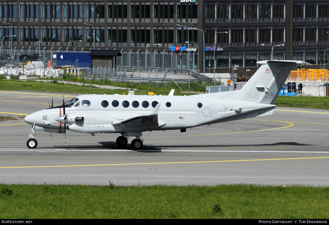 Aircraft Photo of 168205 / 8205 | Hawker Beechcraft UC-12W Huron (B300C) | USA - Marines | AirHistory.net #575295