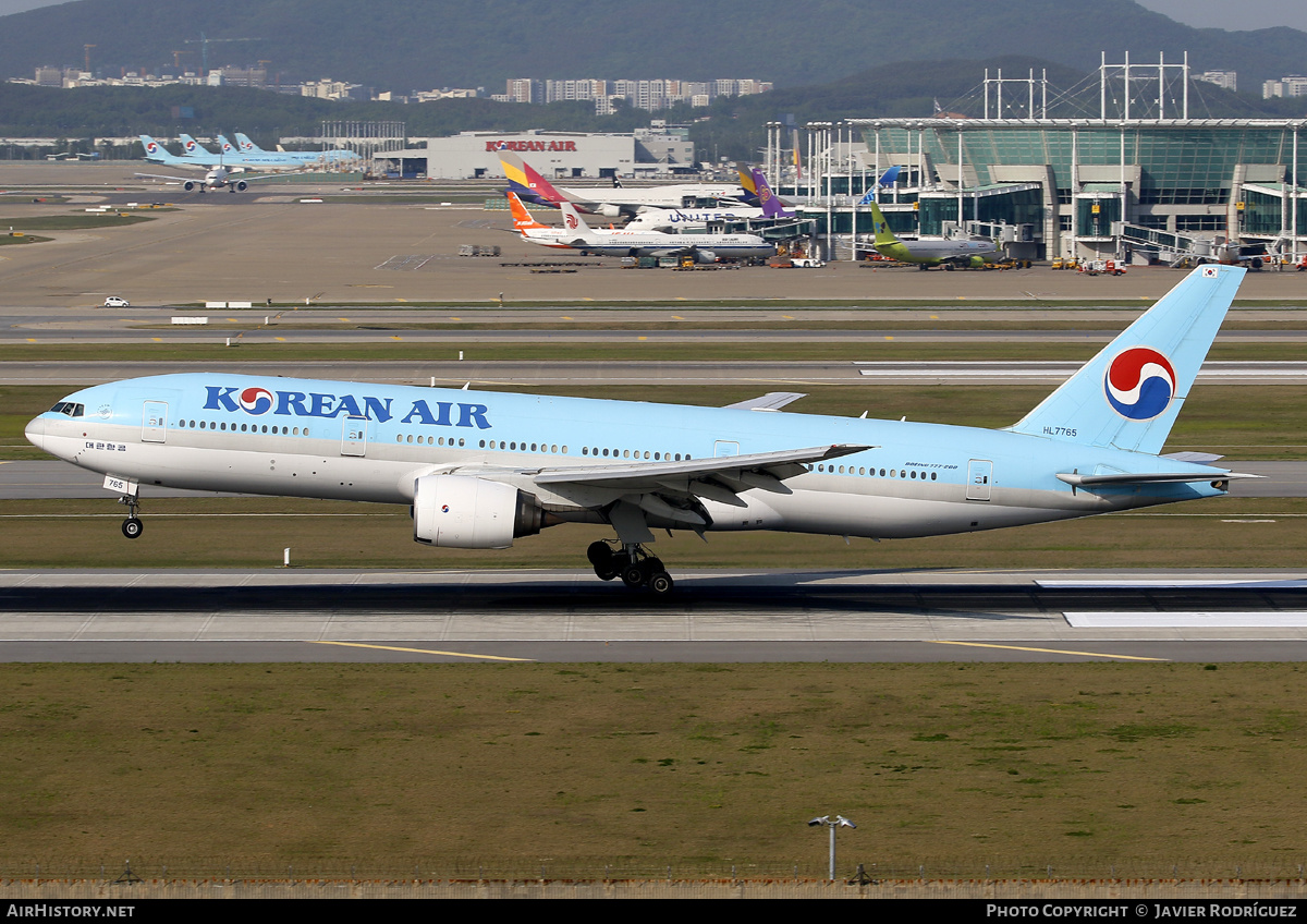 Aircraft Photo of HL7765 | Boeing 777-2B5/ER | Korean Air | AirHistory.net #575317