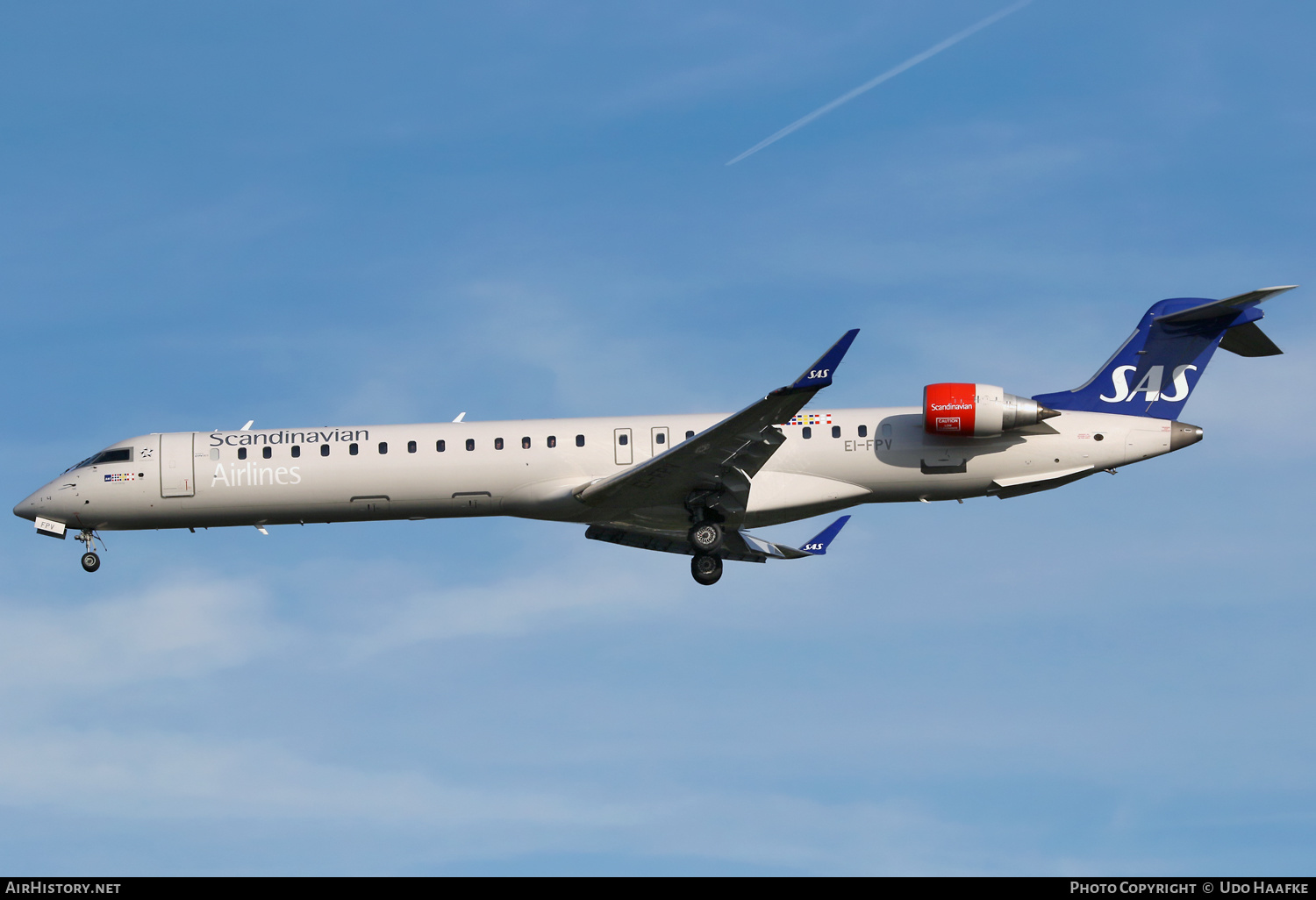 Aircraft Photo of EI-FPV | Bombardier CRJ-900LR (CL-600-2D24) | Scandinavian Airlines - SAS | AirHistory.net #575349
