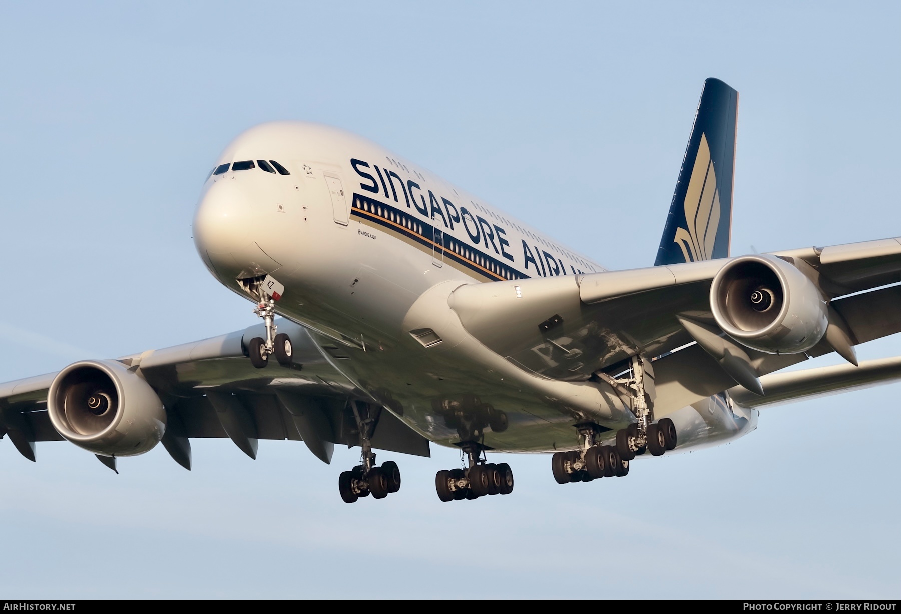 Aircraft Photo of 9V-SKZ | Airbus A380-841 | Singapore Airlines | AirHistory.net #575361
