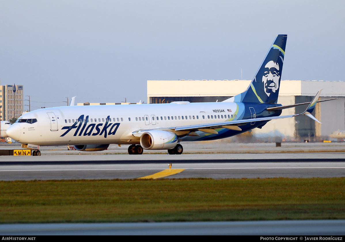 Aircraft Photo of N293AK | Boeing 737-900/ER | Alaska Airlines | AirHistory.net #575378