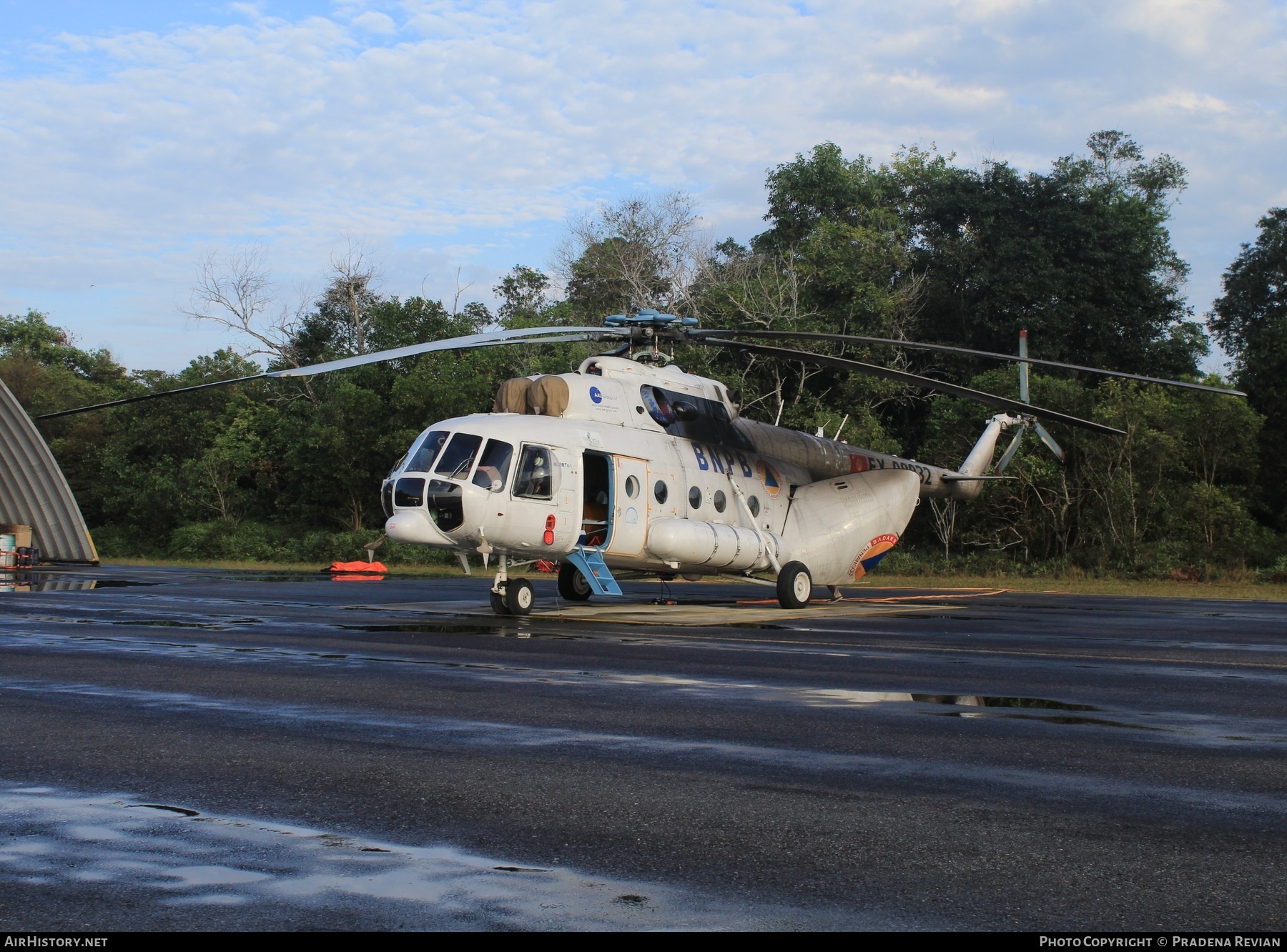 Aircraft Photo of EX-08032 | Mil Mi-8MTV-1 | BNPB - Badan Nasional Penanggulangan Bencana | AirHistory.net #575391