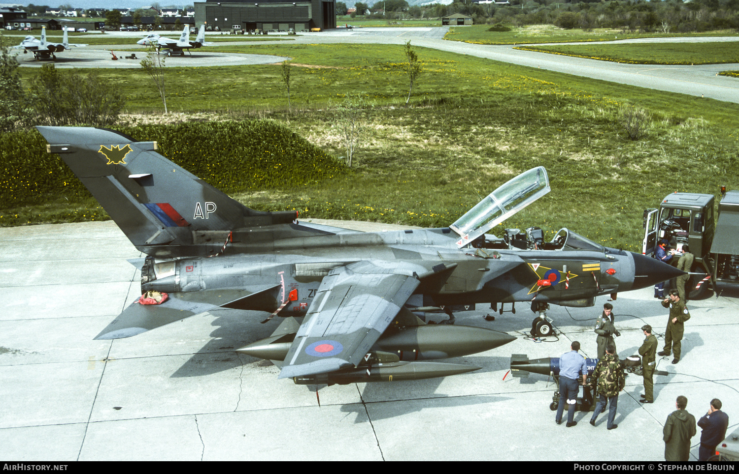 Aircraft Photo of ZD714 | Panavia Tornado GR1 | UK - Air Force | AirHistory.net #575422