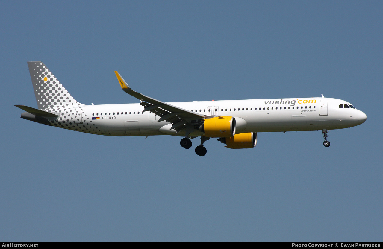 Aircraft Photo of EC-NYD | Airbus A321-271NX | Vueling Airlines | AirHistory.net #575451