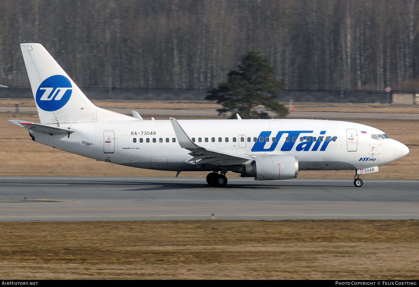 Aircraft Photo of RA-73048 | Boeing 737-524 | UTair | AirHistory.net #575479