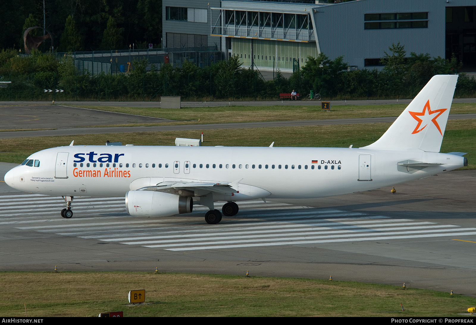 Aircraft Photo of D-AXLA | Airbus A320-232 | Star German Airlines | AirHistory.net #575520